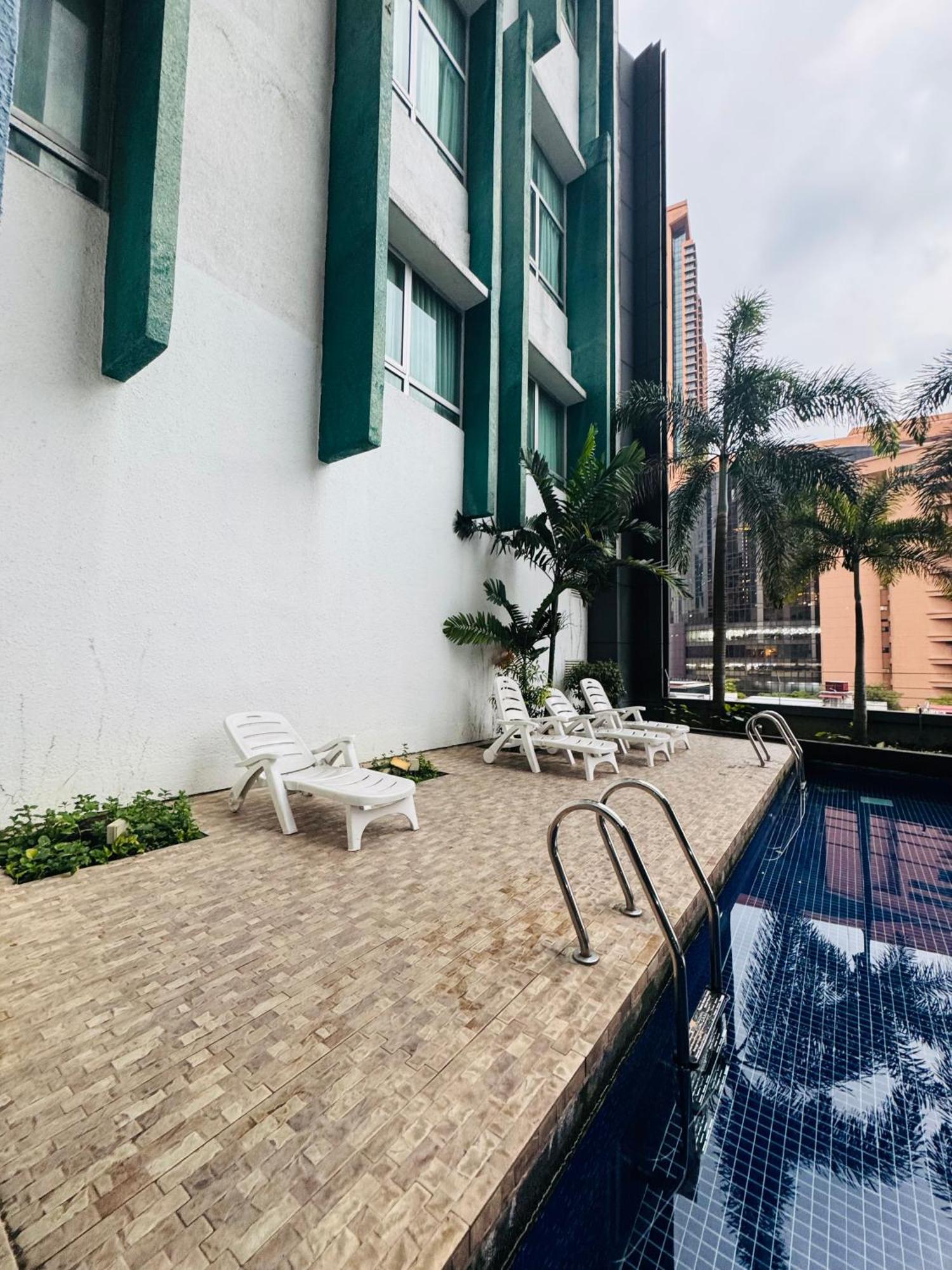 Residence Homestay *